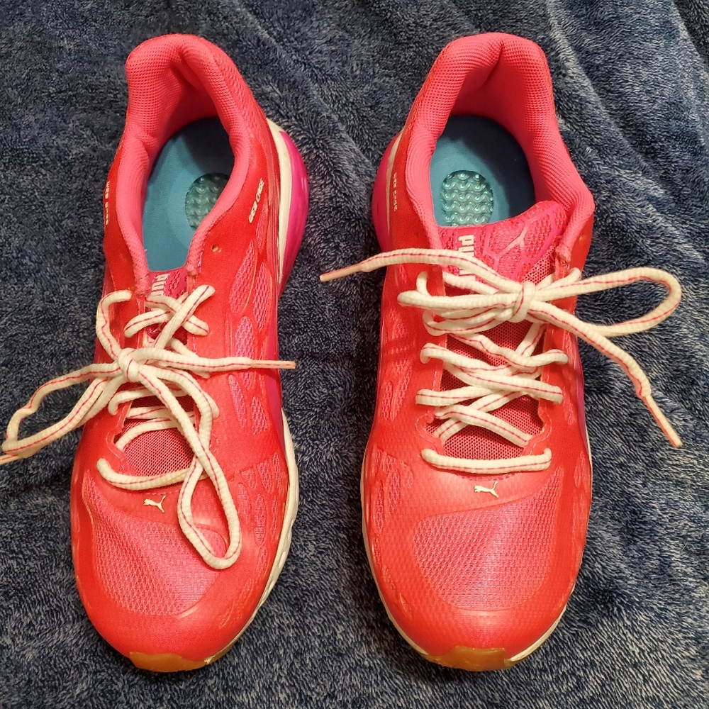 Hot Pink Puma Shoes - Size 8